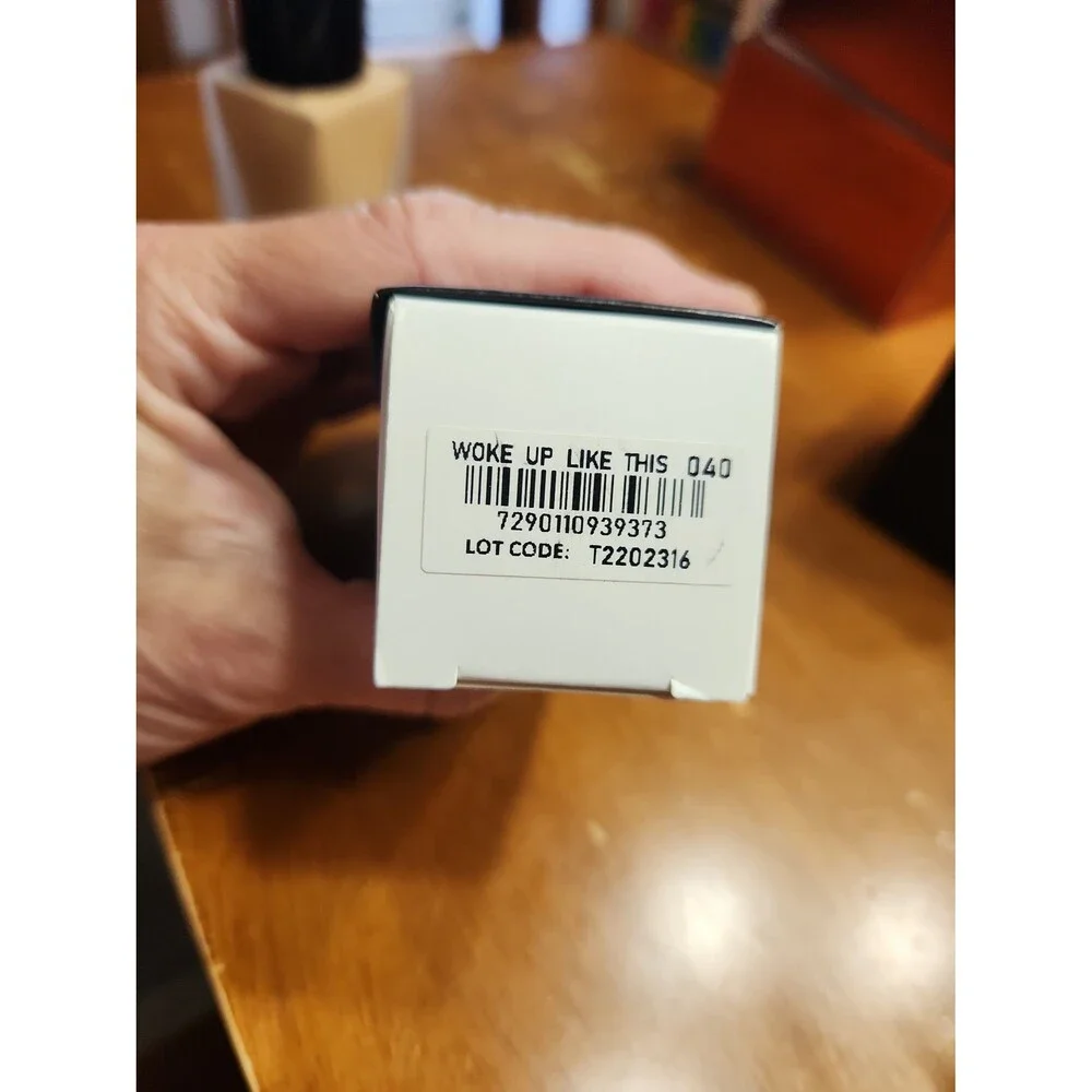 IL MAKIAGE Woke Up Like This Flawless Base Foundation Color 40